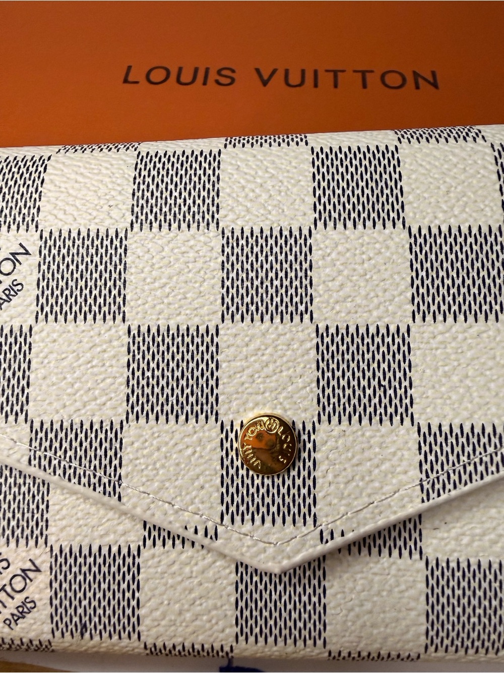 Damier Azur Envelope Wallet - White/Blue - Picture 6 of 8